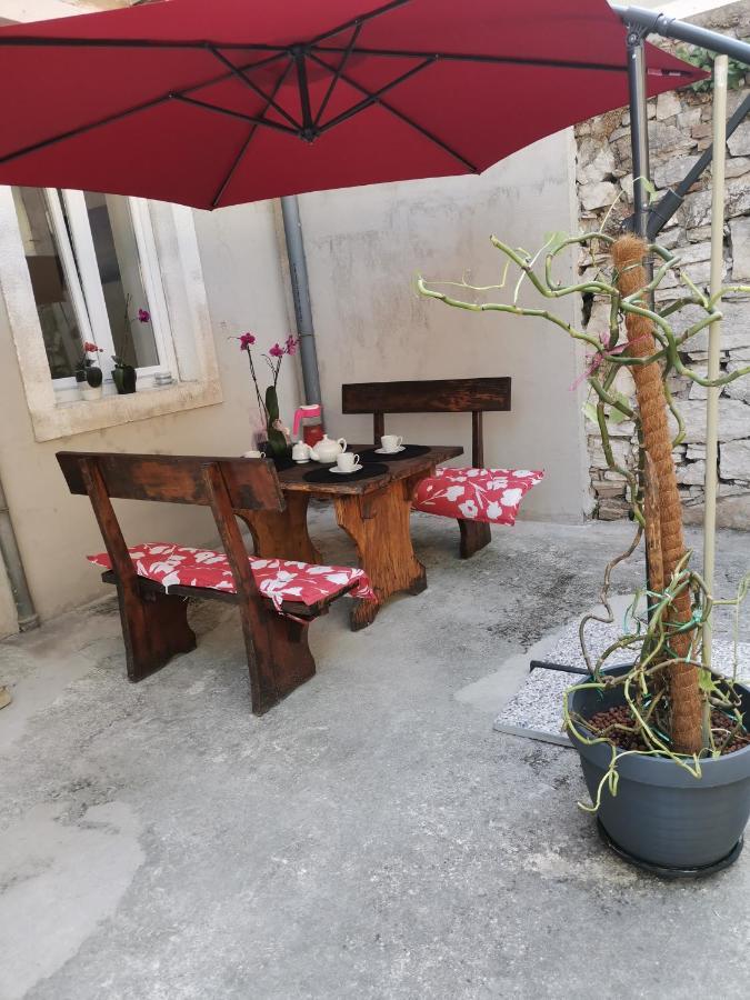 شقة بولا  في Studio Apartman Kristina المظهر الخارجي الصورة